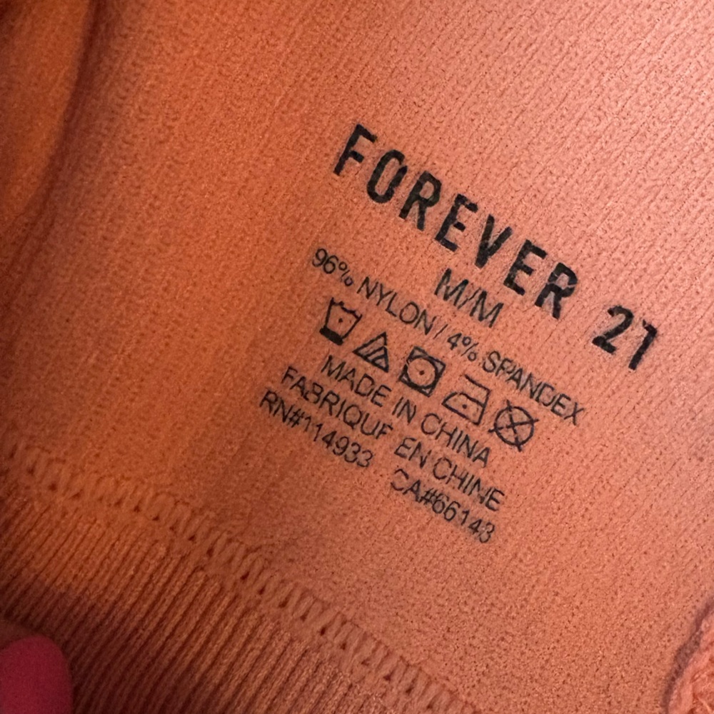 Forever 21 Peach Ribbed Tank - Picture 2 of 3
